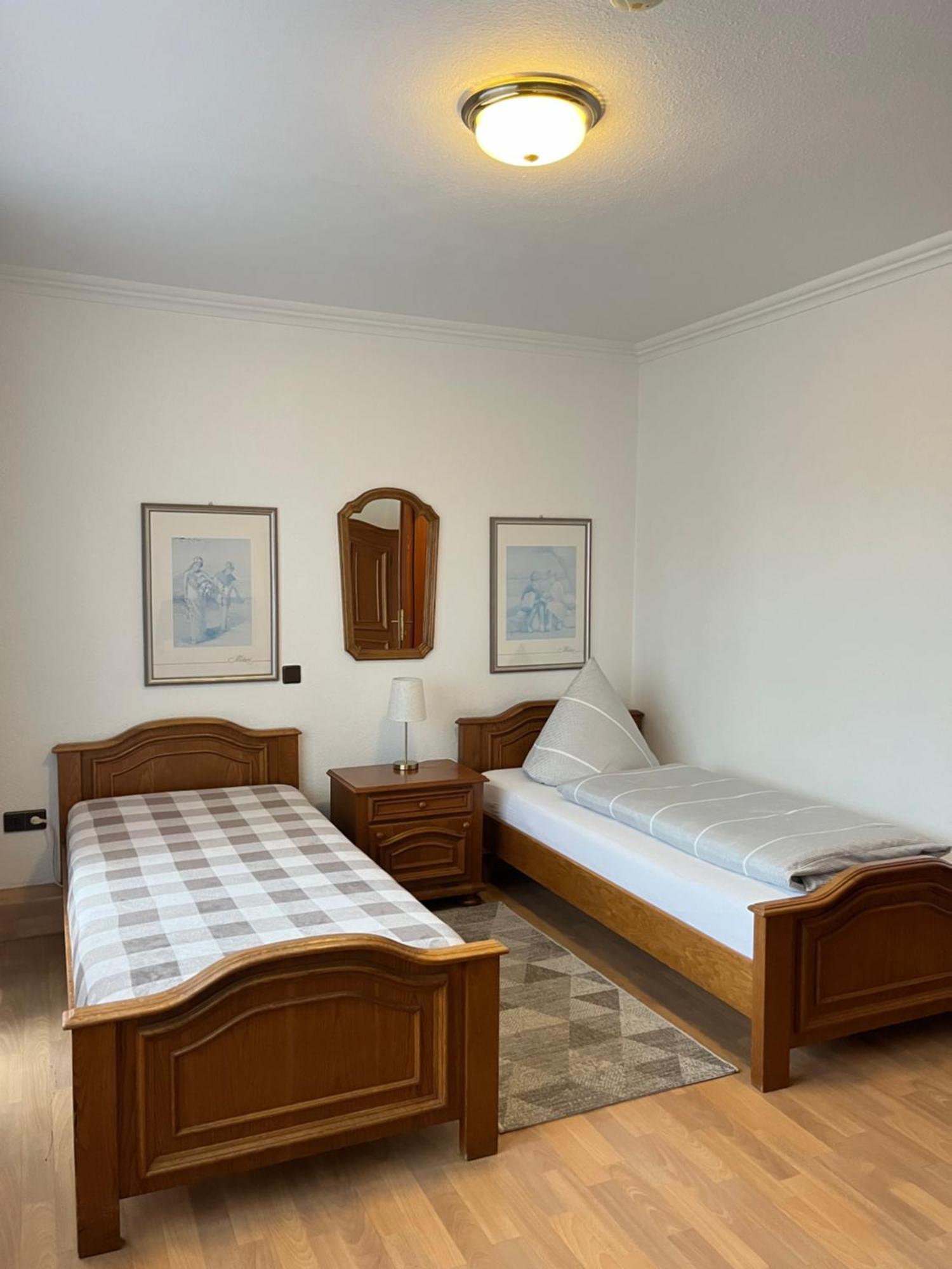 Hotellerie Gasthaus Schubert Garbsen Extérieur photo