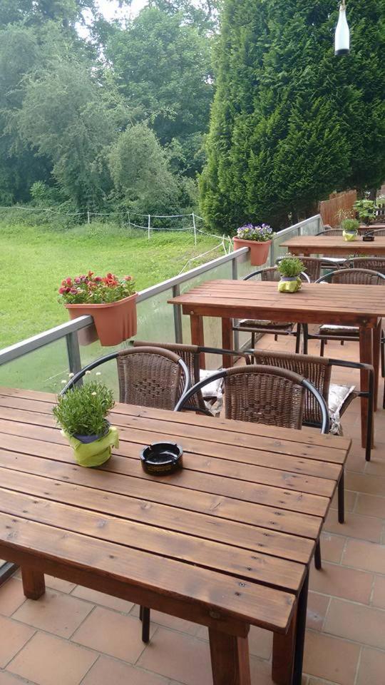 Hotellerie Gasthaus Schubert Garbsen Extérieur photo