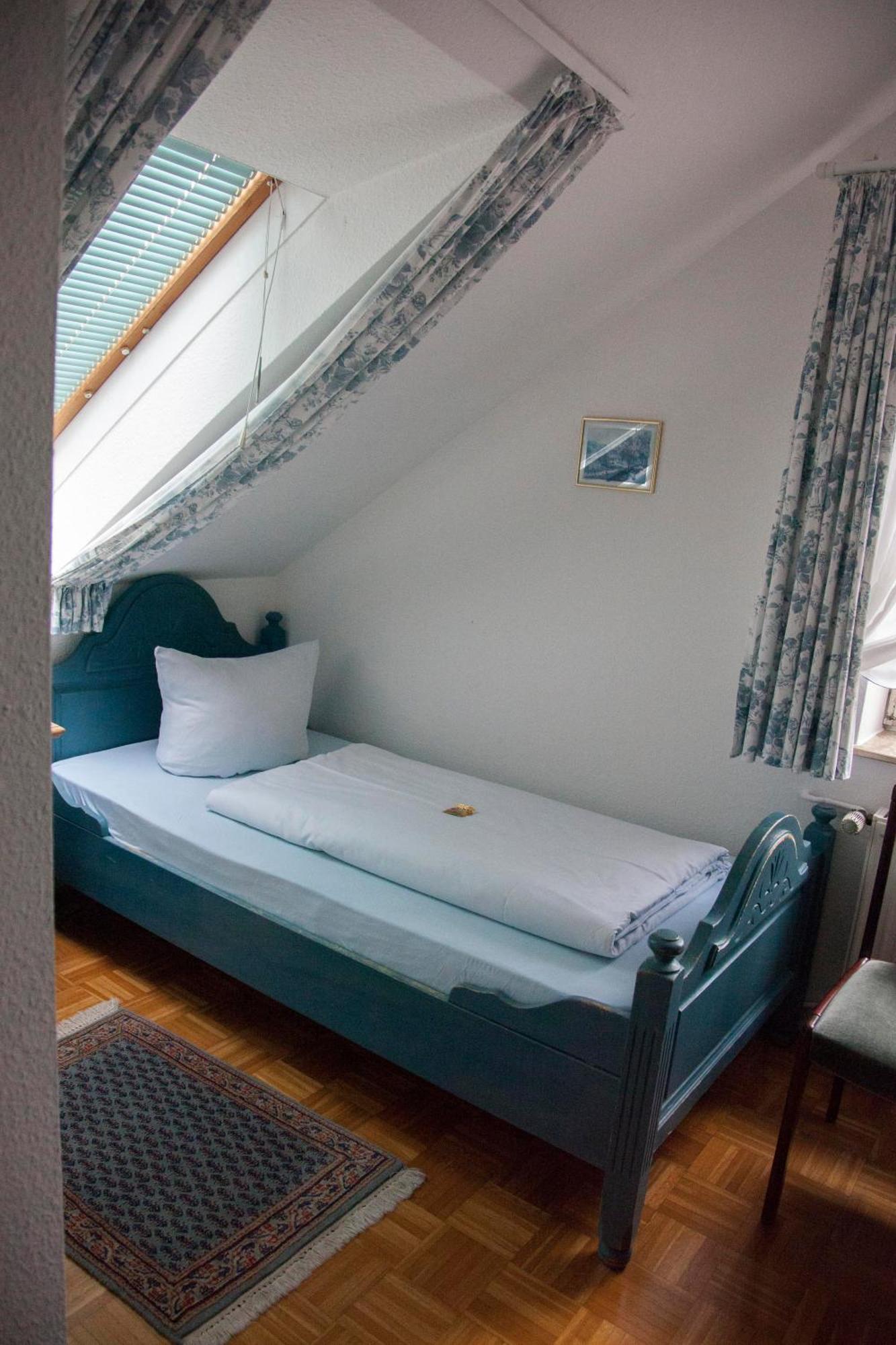 Hotellerie Gasthaus Schubert Garbsen Extérieur photo